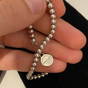 Tiffany Bracelet - Return to Tiffany round silver charm